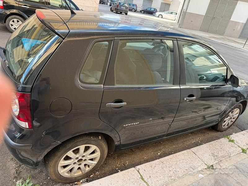 Usata VW Polo 69 CV (50 kW) 2007 Nero Berlina