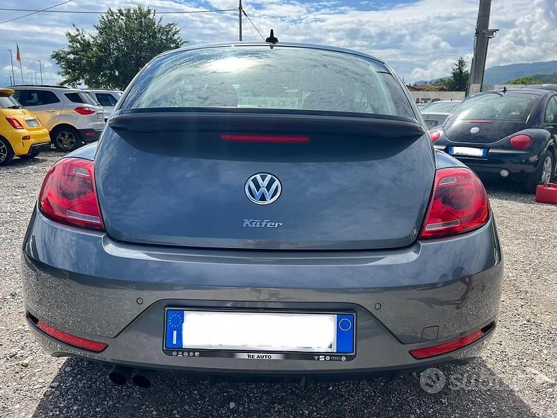 Usata VW Beetle R-line 140 CV (102 kW) 2013 Grigio Utilitaria