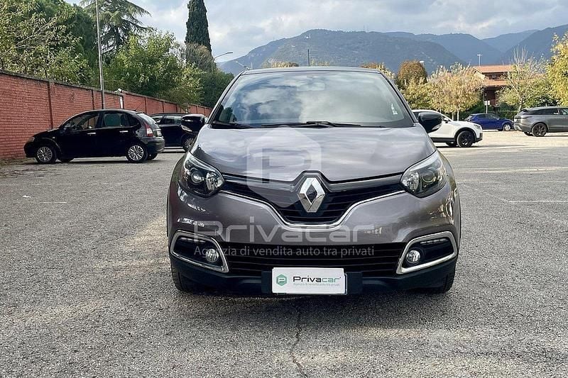 Usata Renault Captur 90 CV (66 kW) 2016 Grigio SUV