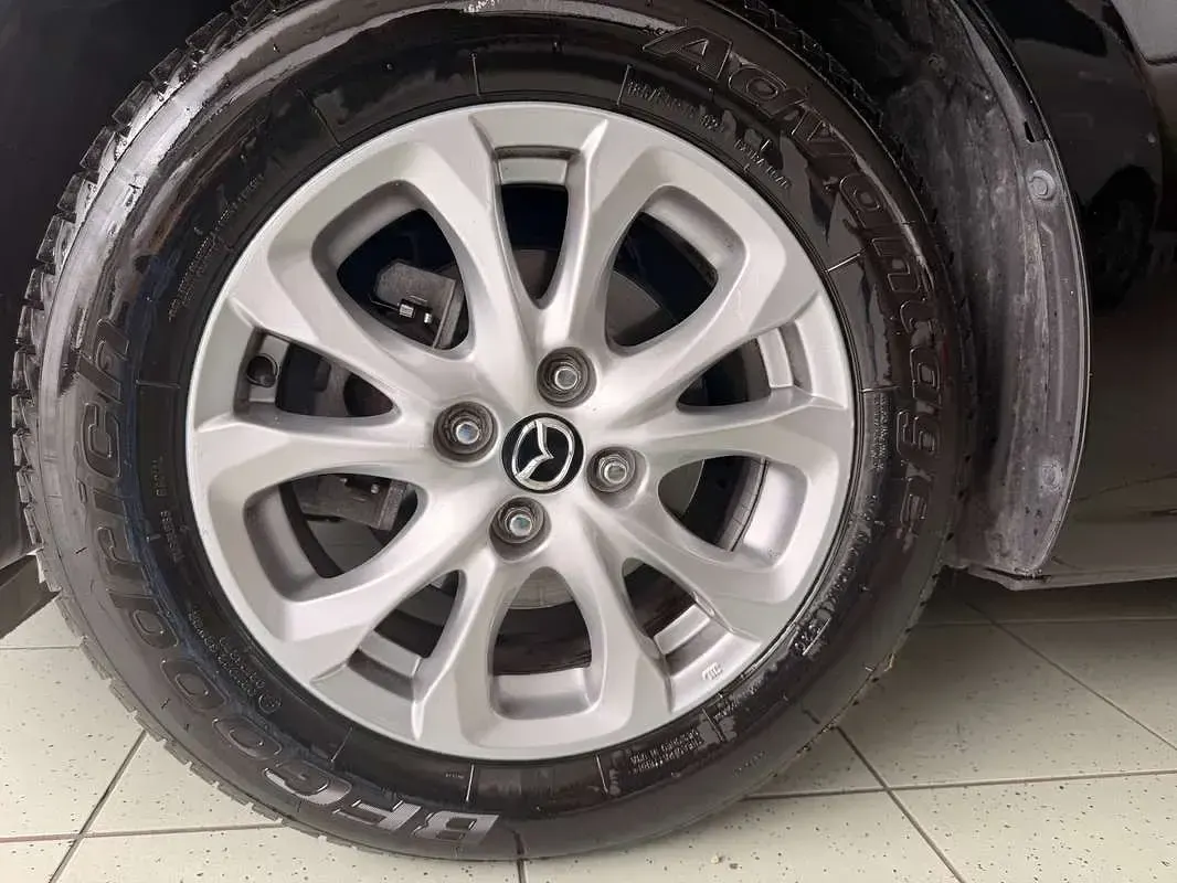 Usata Mazda 2 Evolve 75 CV (55 kW) 2018 Nero Utilitaria