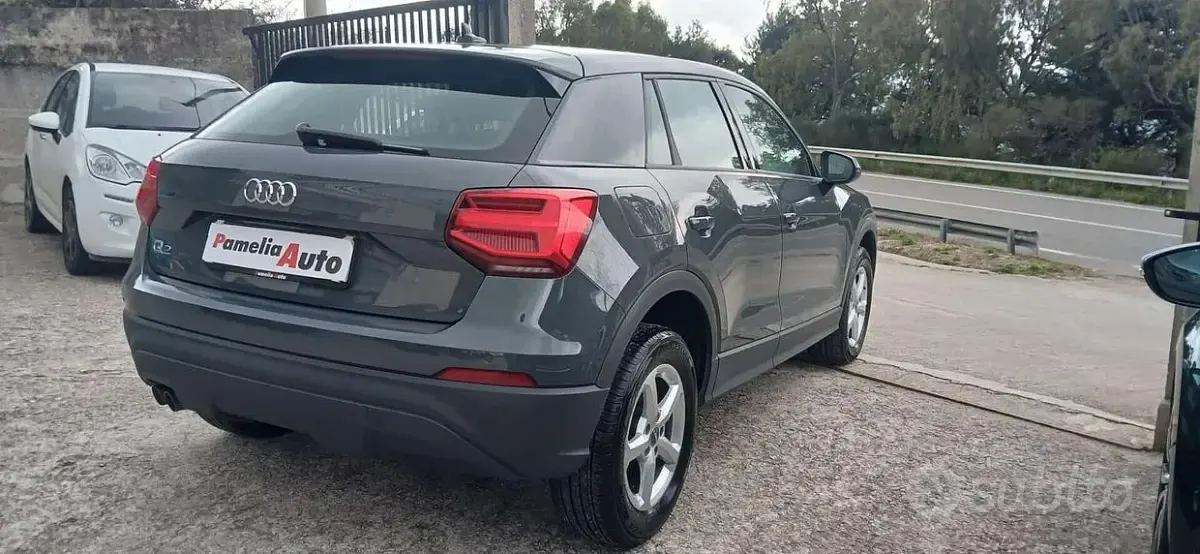 Usata Audi Q2 150 CV (110 kW) 2020 Grigio SUV