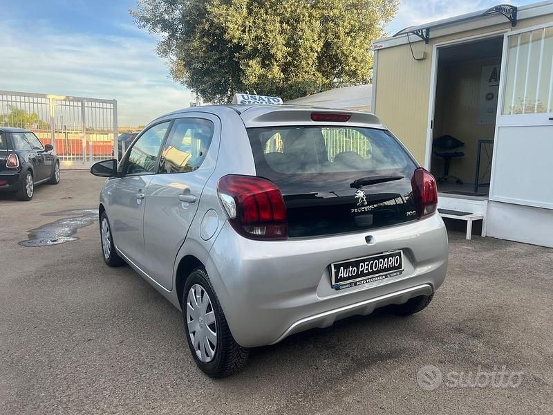 Usata Peugeot 108 Access 69 CV (50 kW) 2015 Argento Utilitaria