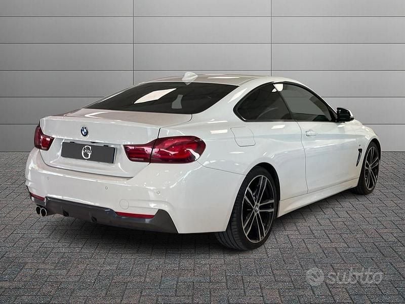 Usado BMW 420 M Sport 190 HP (139 kW) 2020 Branco Coupé