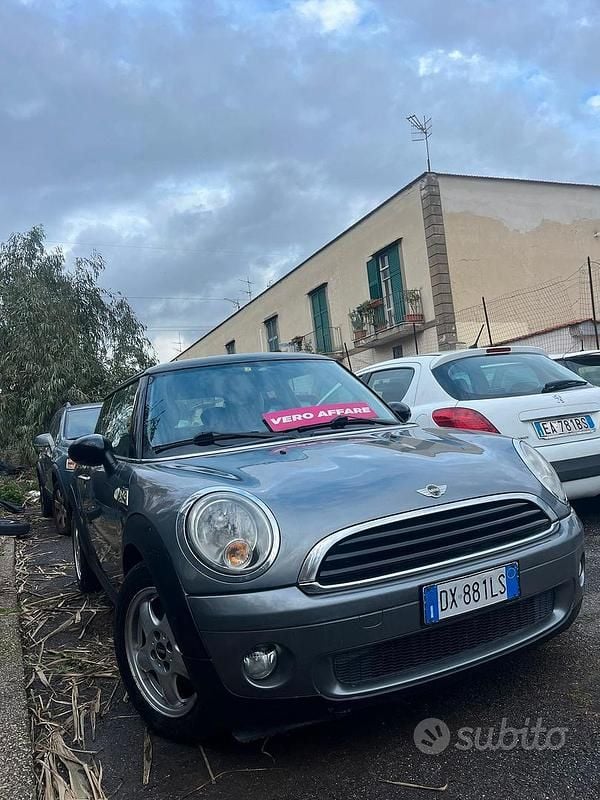 Grigio Usata 2009 Mini Cooper Utilitaria | 3300 € (Ottimo prezzo) - Immagine 1/4