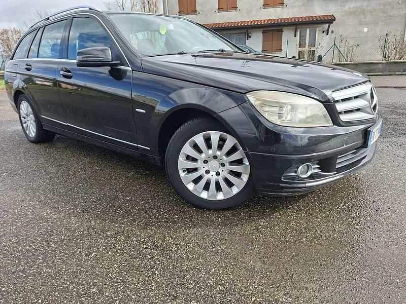 Usata Mercedes C220 Elegance 170 CV (125 kW) 2009 Station wagon