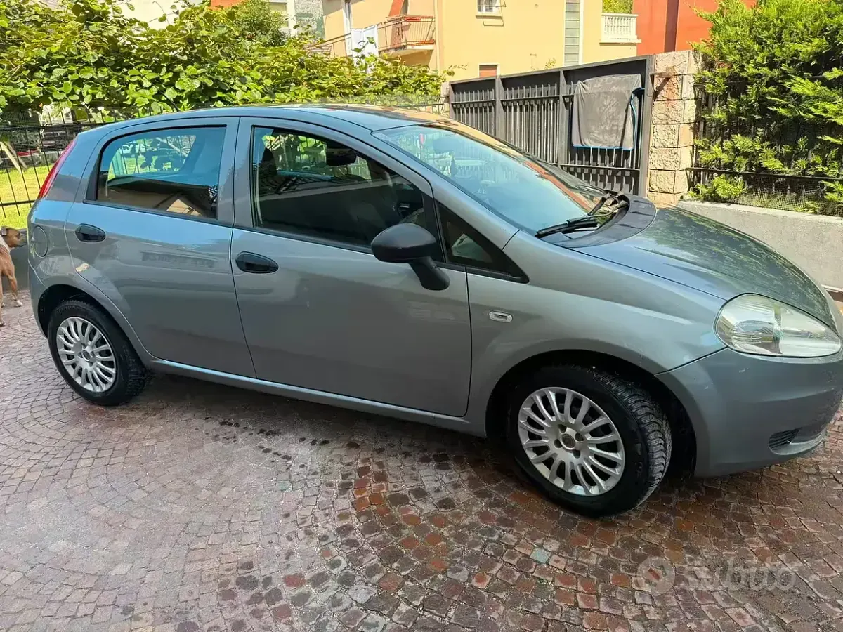 Usata Fiat Grande Punto 65 CV (47 kW) 2009 Utilitaria