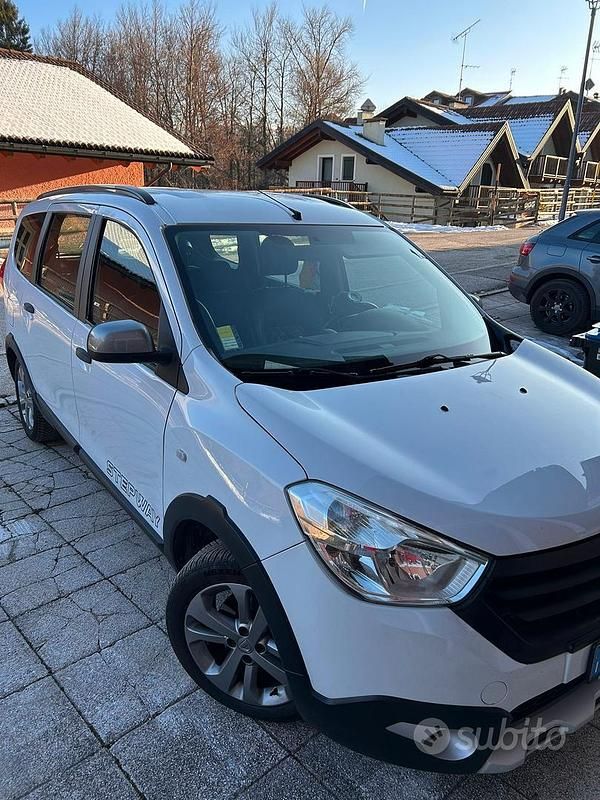 Usata Dacia Lodgy Stepway 2016 Bianco Monovolume