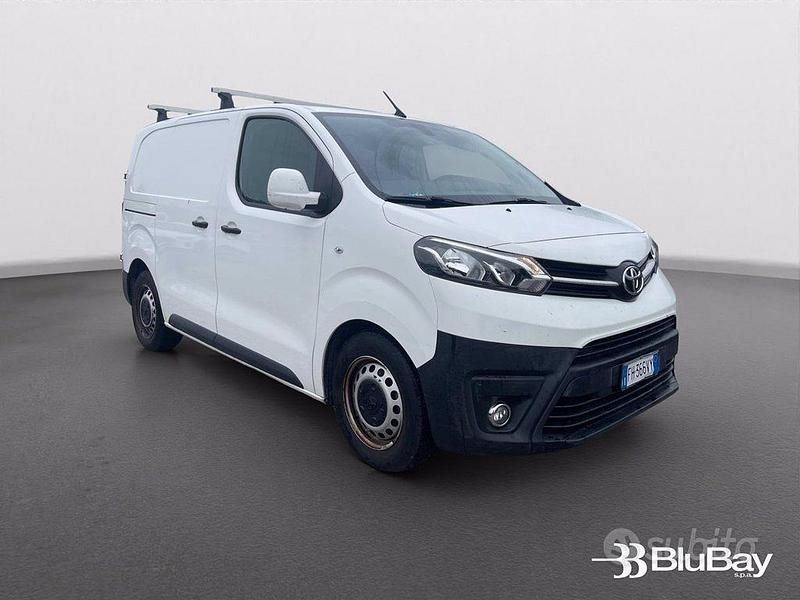 Second-hand Toyota Proace 116 CP (85 kW) 2017 Gri Monovolum