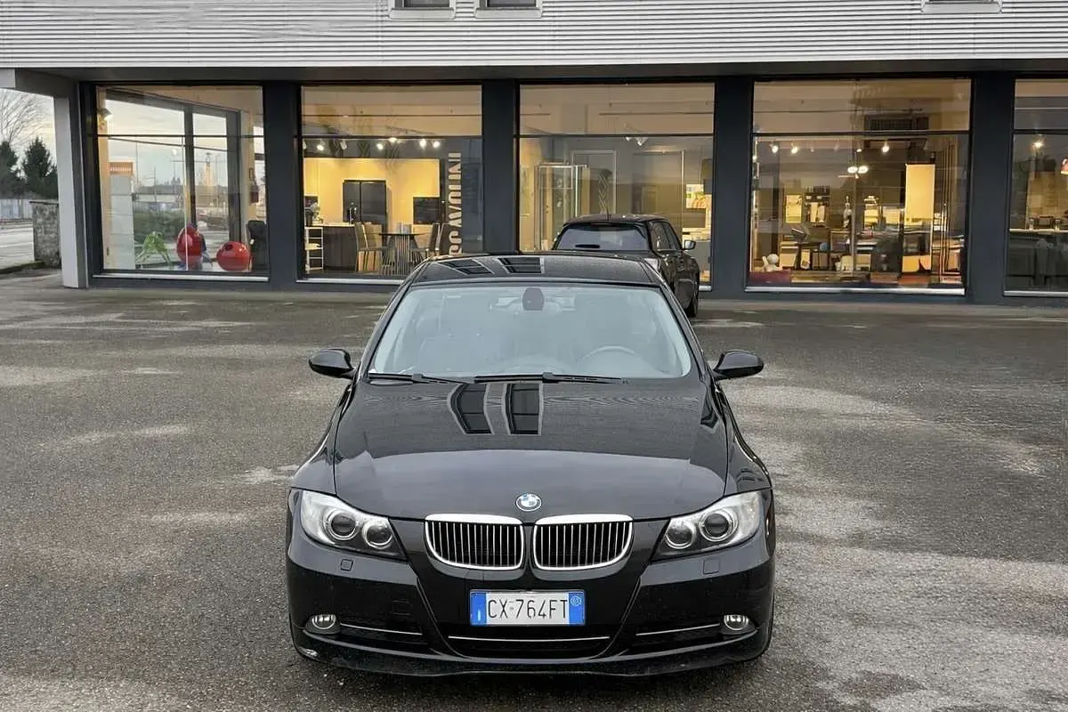 Usata BMW 330 M Sport 231 CV (169 kW) 2005 Berlina