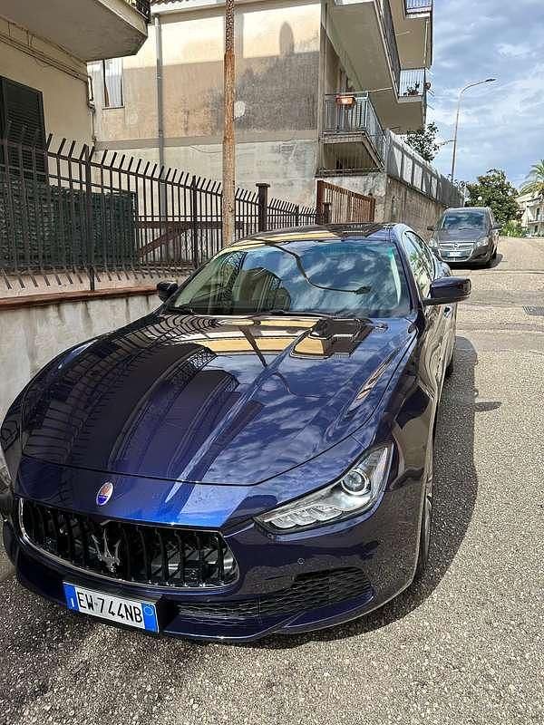 Usata Maserati Ghibli 275 CV (202 kW) 2014 Blu/azzurro Berlina