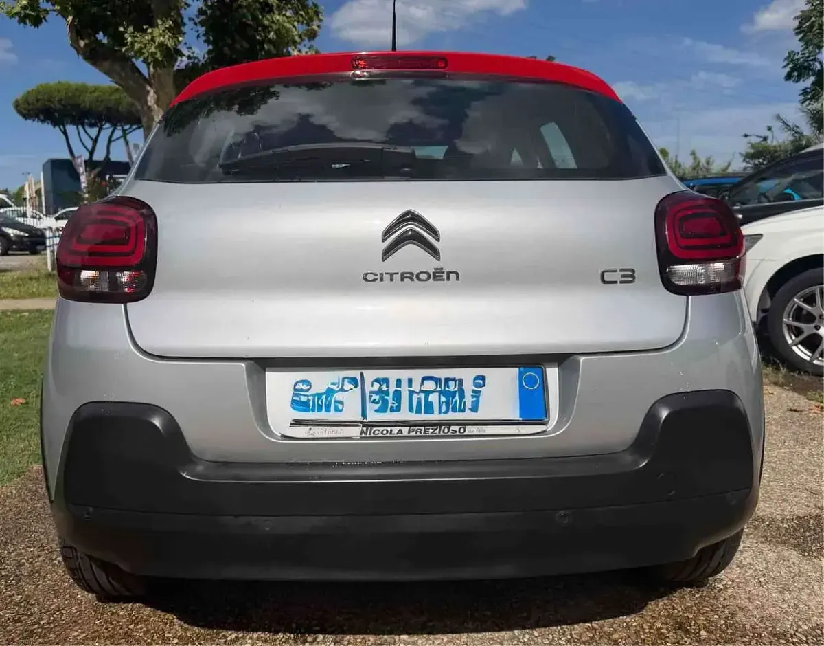 Usata Citroën C3 PureTech 82 CV (60 kW) 2017 Argento Berlina