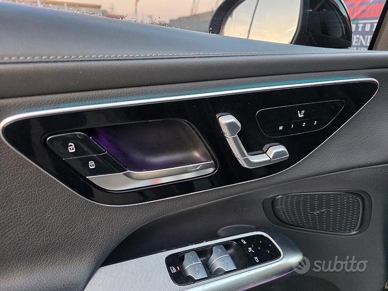 Usata Mercedes GLC220 AMG Line Premium Plus 197 CV (144 kW) 2023 Nero Station wagon