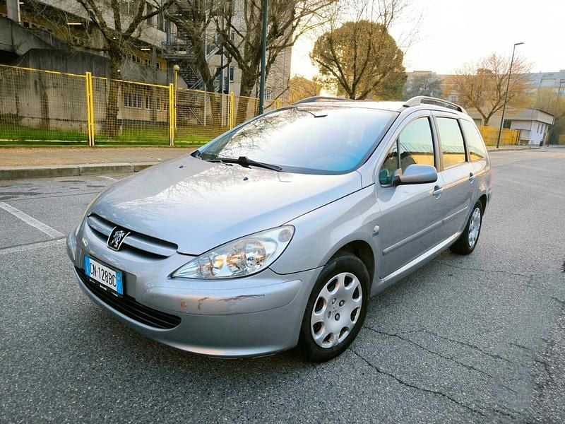 Usata Peugeot 307 108 CV (79 kW) 2004 Grigio Station wagon