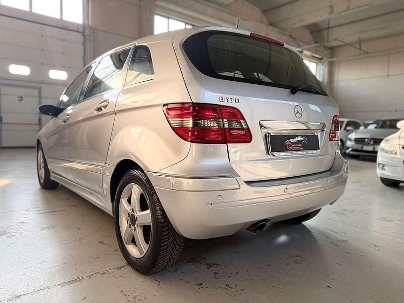 Usata Mercedes B170 Chrome 116 CV (85 kW) 2008 Argento Monovolume