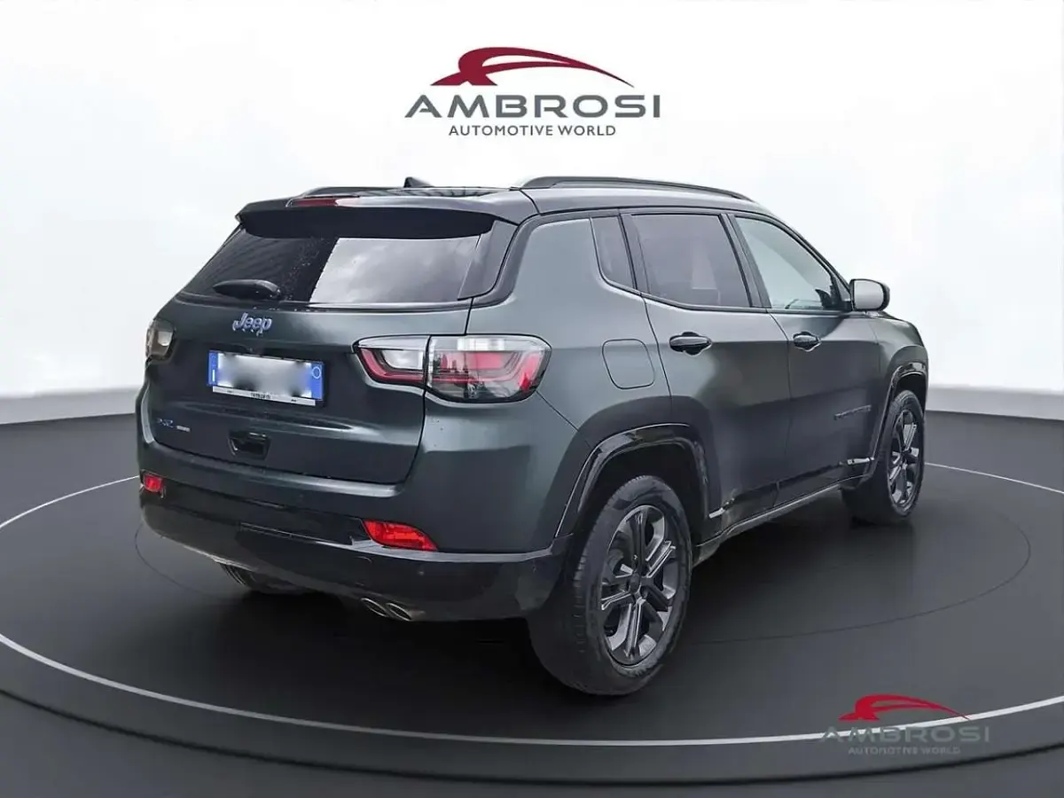 Usata Jeep Compass 190 CV (139 kW) 2022 Verde SUV
