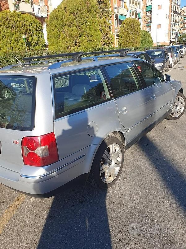 Usata VW Passat 130 CV (95 kW) 2001 Grigio Station wagon