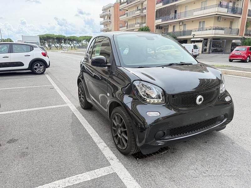 Usata Smart ForTwo Coupé 71 CV (52 kW) 2019 Nero Coupé