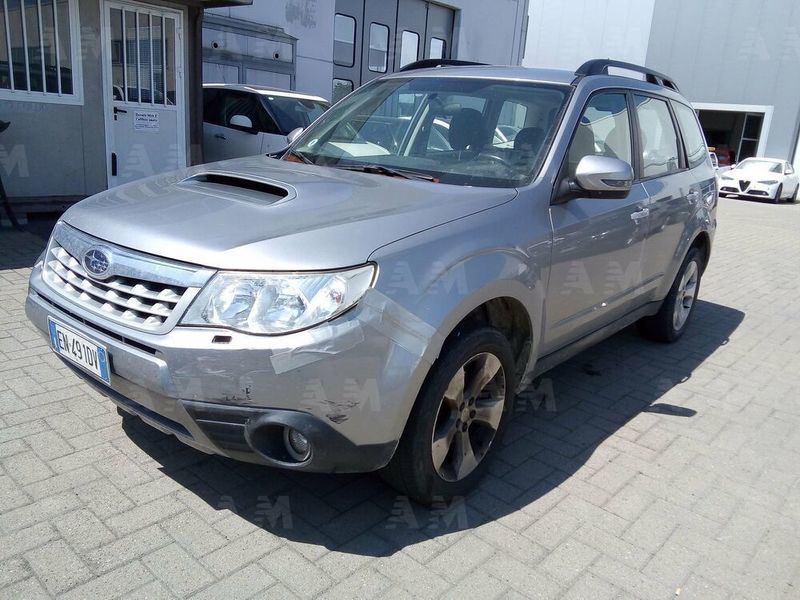 Subaru Forester 2.0 Diesel 147 CV (2012) • Risparmia 53 a