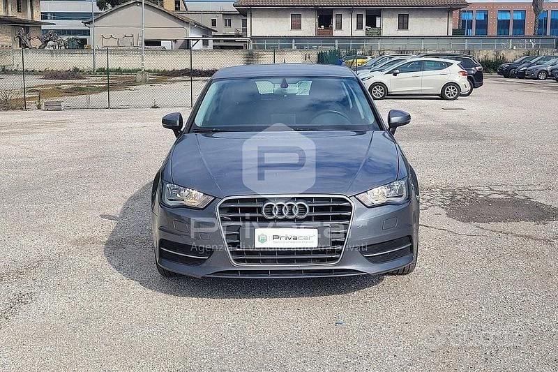 Usata Audi A3 Sportback Business 110 CV (80 kW) 2016 Nero Utilitaria