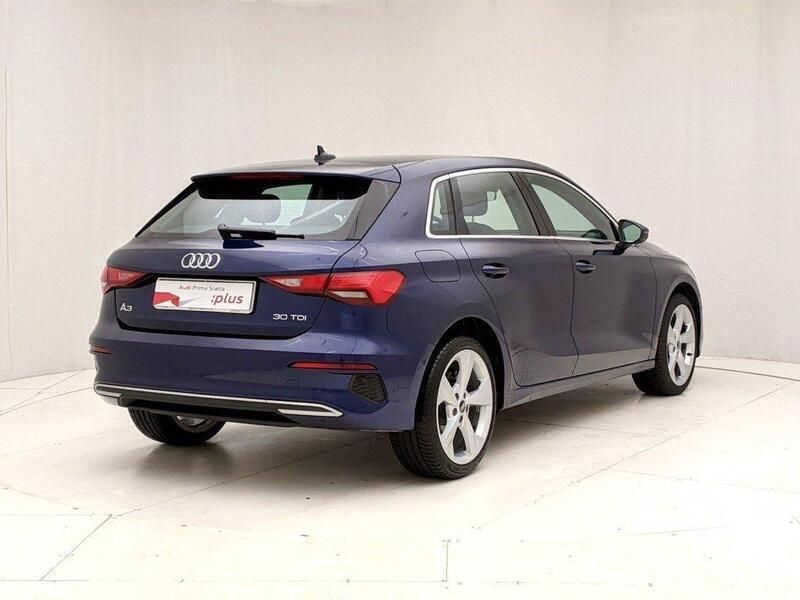 Usata Audi A3 Advanced 150 CV (110 kW) 2021 Blu/azzurro Berlina