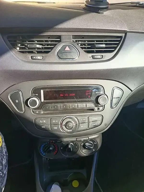 Usata Opel Corsa 69 CV (50 kW) 2016 Argento Utilitaria