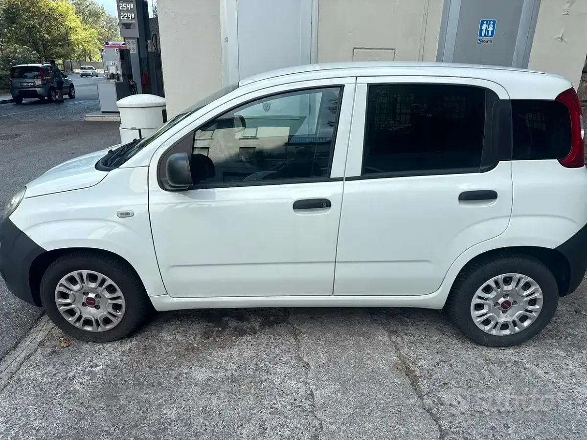 Usata Fiat Panda 80 CV (58 kW) 2016 Bianco Utilitaria