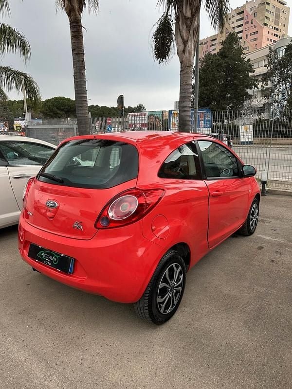 Usata Ford Ka 74 CV (54 kW) 2009 Arancione Utilitaria
