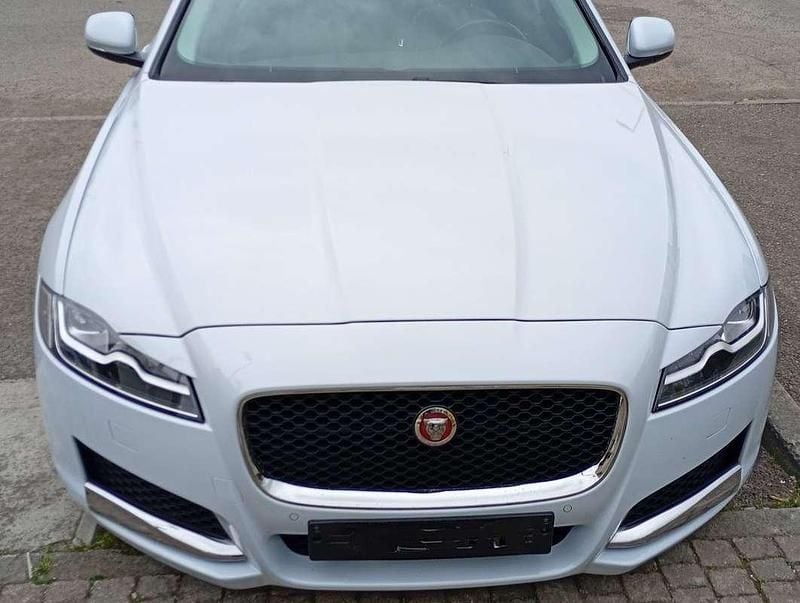 Usata Jaguar XF Prestige 300 CV (220 kW) 2018 Berlina