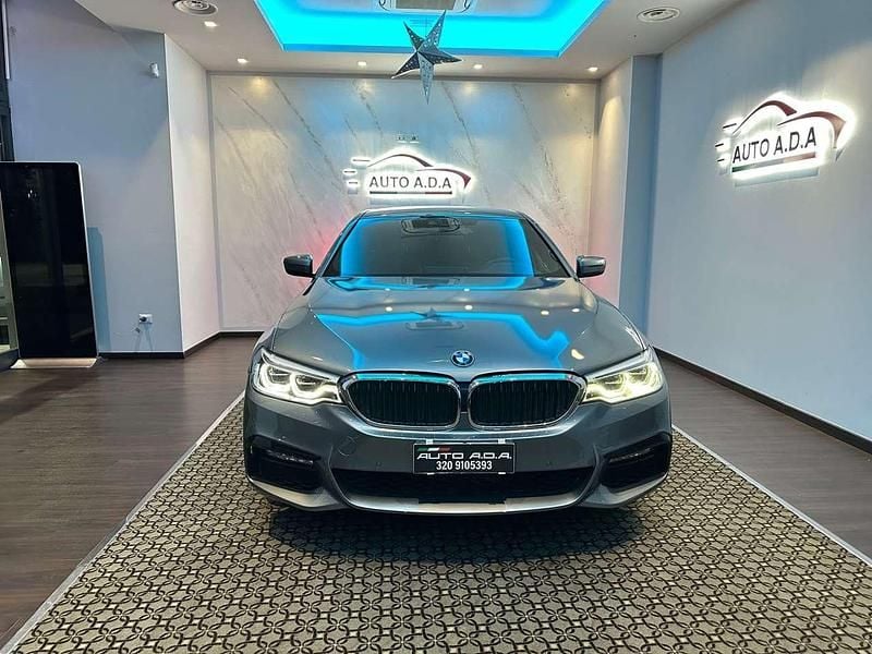 Grigio Usata 2020 BMW 520 M Sport Station wagon | 18.900 € (Super prezzo) - Immagine 1/4