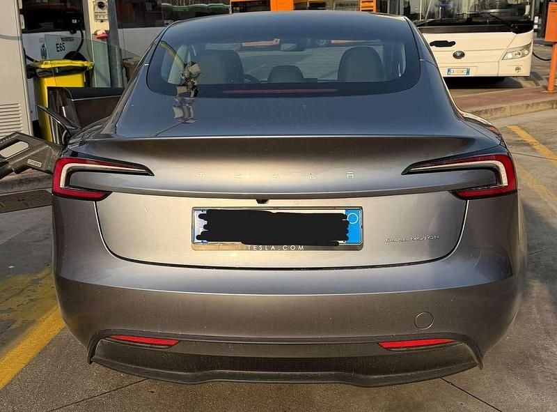Usata Tesla Model 3 Long Range AWD 152 kW (208 CV) 2025 Berlina