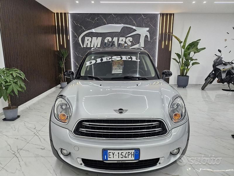 Usata Mini Cooper D 112 CV (82 kW) 2015 Bianco Utilitaria