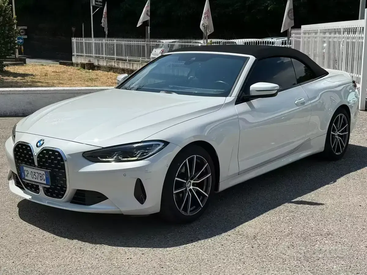 Usata BMW 420 Sport Line 184 CV (135 kW) 2023 Bianco Cabrio