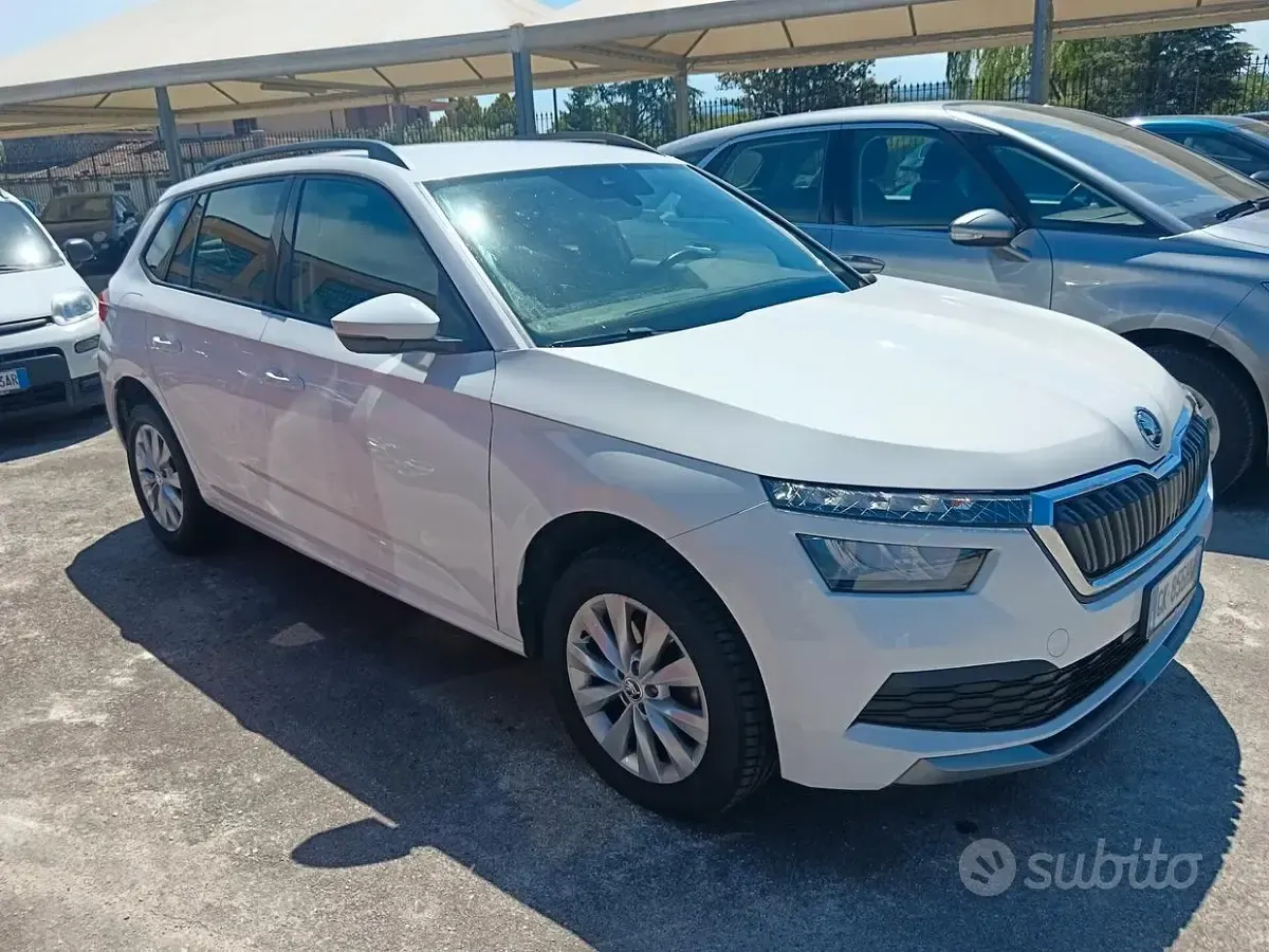 Usata Skoda Kamiq Ambition 95 CV (69 kW) 2022 Bianco SUV
