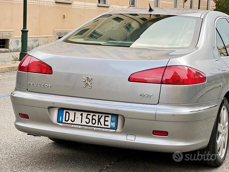 Usata Peugeot 607 208 CV (152 kW) 2007 Grigio sidobre metallizzato Berlina
