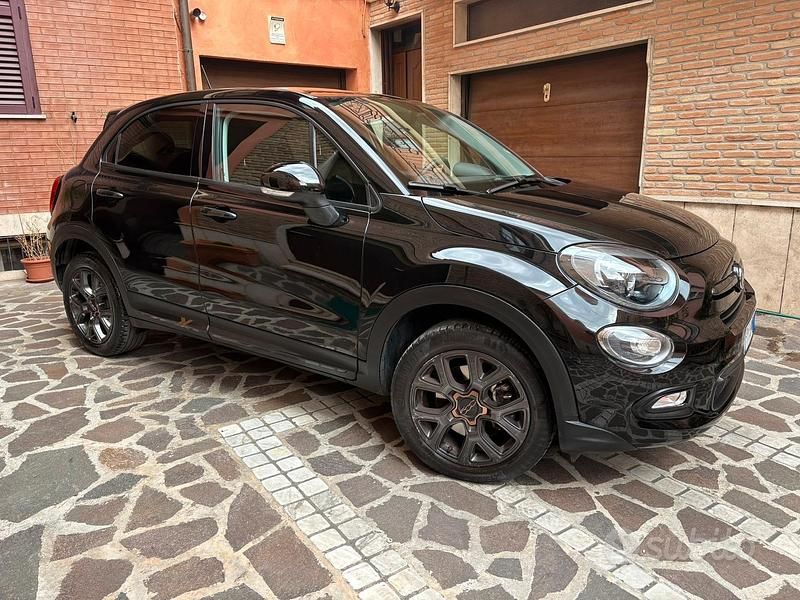 Usata Fiat 500 Lounge 95 CV (69 kW) 2018 Nero Station wagon
