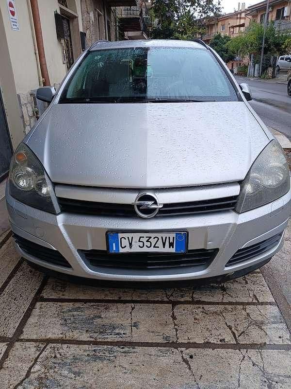 Usata Opel Astra 101 CV (74 kW) 2005 Berlina
