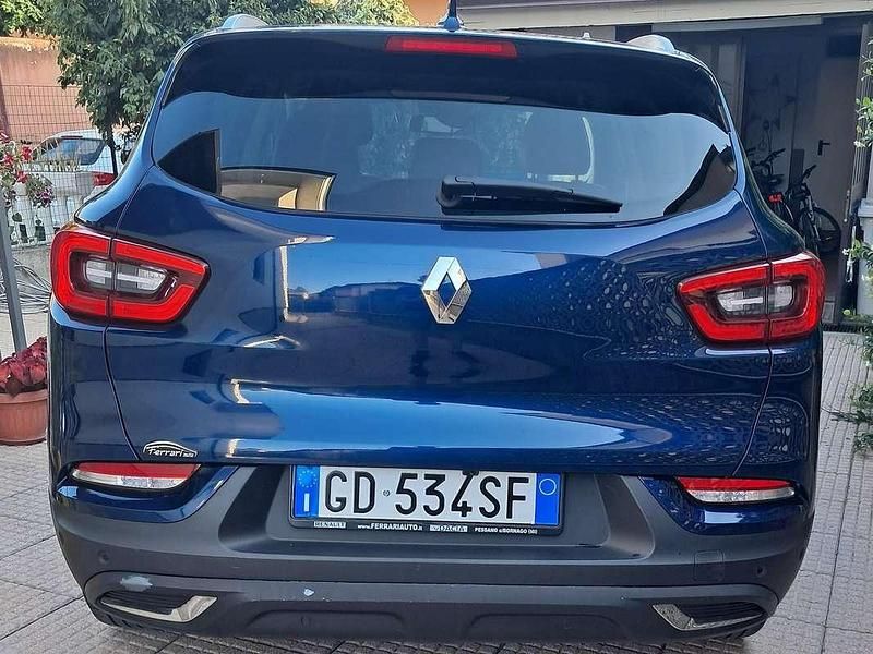 Second-hand Renault Kadjar Black Edition 116 CP (85 kW) 2021 Albastru SUV