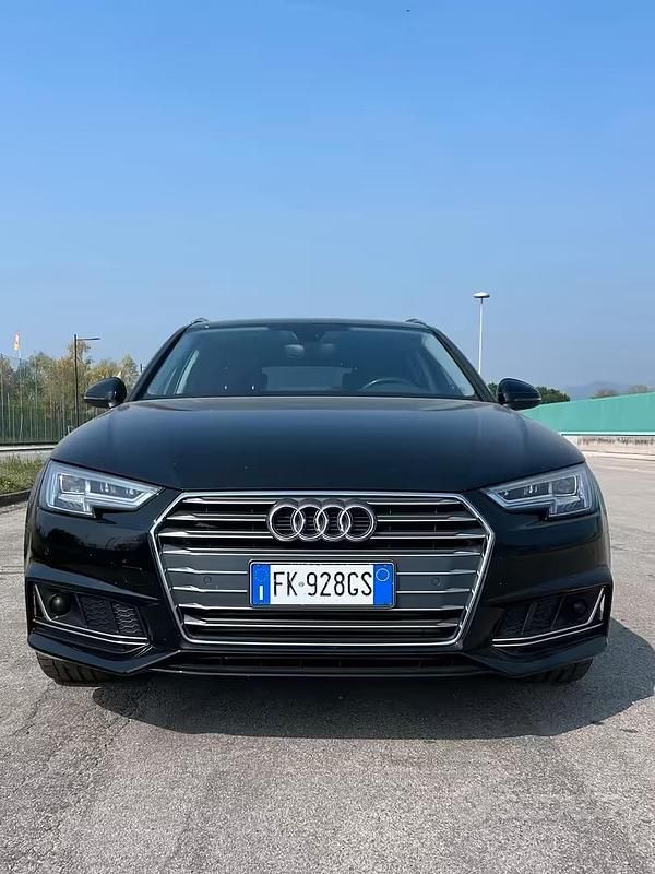 Usata Audi A4 Sport 170 CV (125 kW) 2017 Nero Station wagon