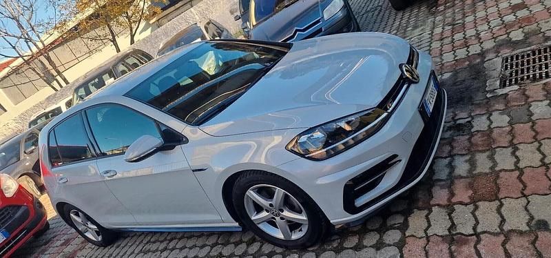 Usata VW Golf VII Sport 115 CV (84 kW) 2017 Bianco Berlina