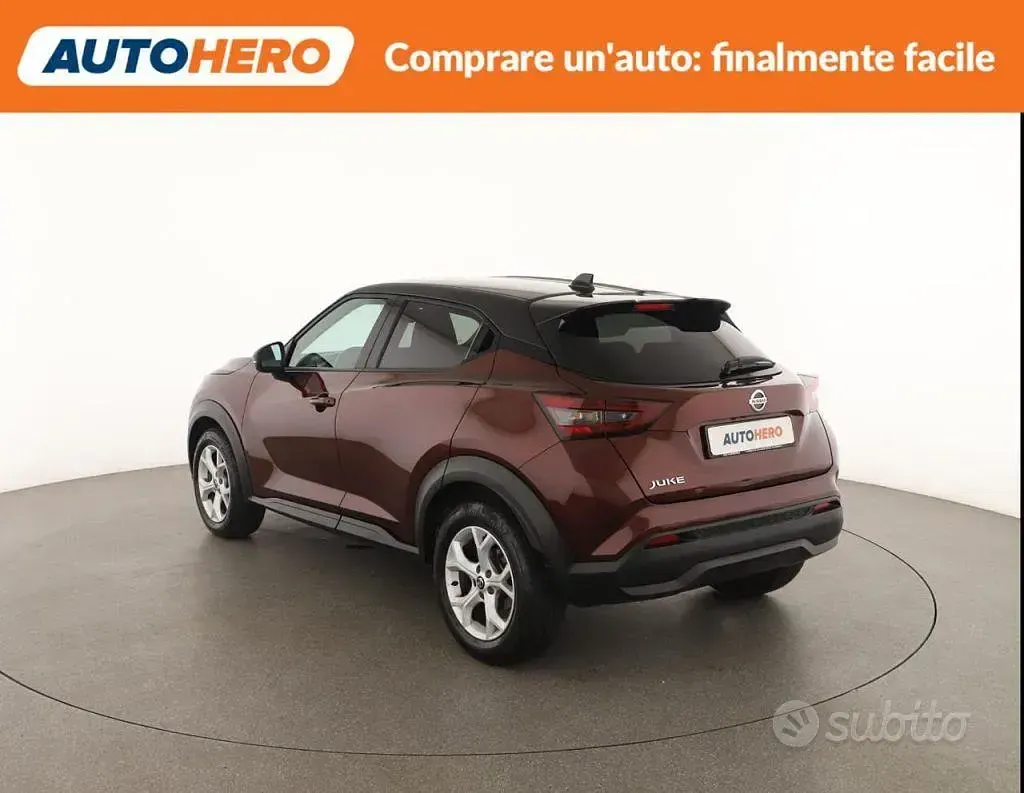 Usata Nissan Juke N-Connecta 114 CV (83 kW) 2021 Rosso SUV