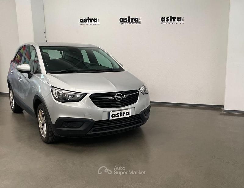 Usata Opel Crossland X S 99 CV (72 kW) 2018 Argento SUV