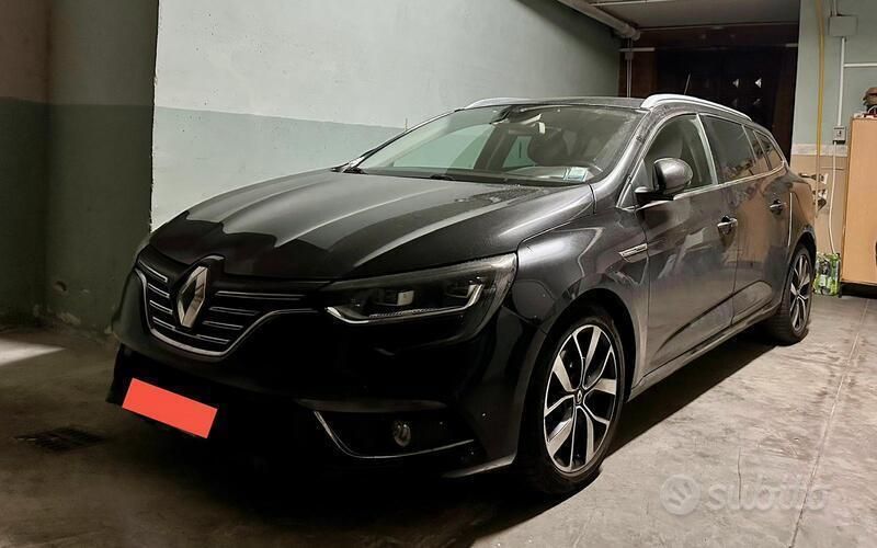 Nero Usata 2020 Renault Mégane IV Tre volumi | 11.000 € (Molto cara) - Immagine 1/4
