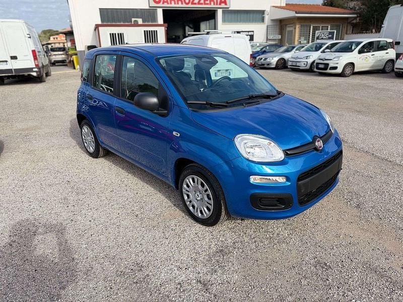 Ny Fiat Panda Icon 69 HK (50 kW) 2026 Blå Halvkombi
