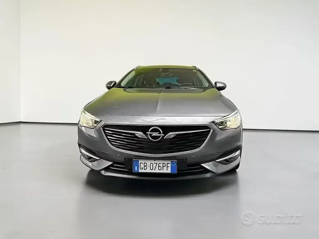 Usata Opel Insignia Innovation 136 CV (100 kW) 2020 Grm Station wagon