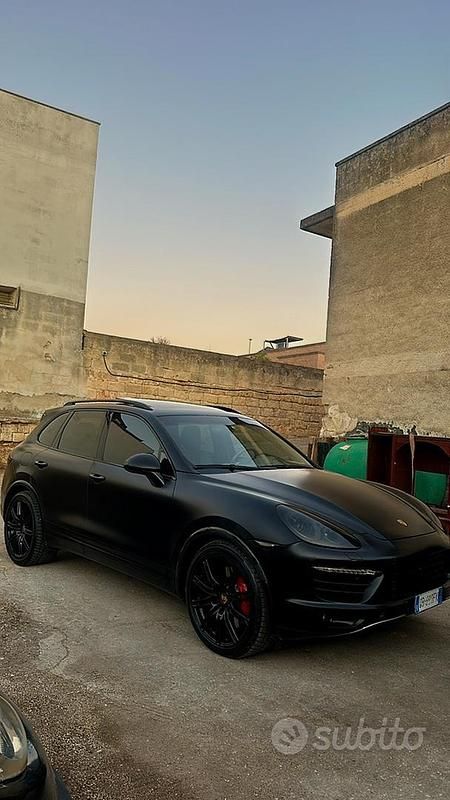 Usata Porsche Cayenne Turbo 551 CV (405 kW) 2014 Nero SUV