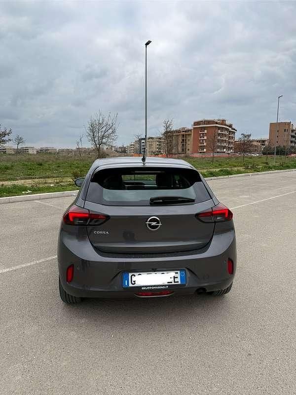 Usata Opel Corsa Elegance 101 CV (74 kW) 2020 Berlina