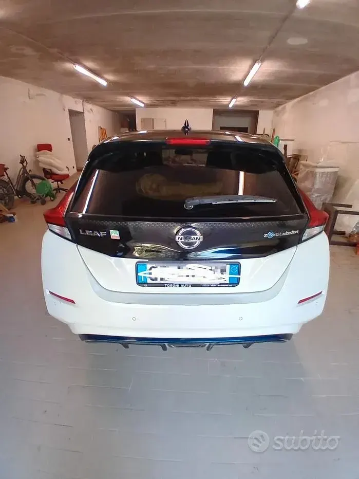 Usata Nissan Leaf 61 kW (84 CV) 2022 Bianco Utilitaria