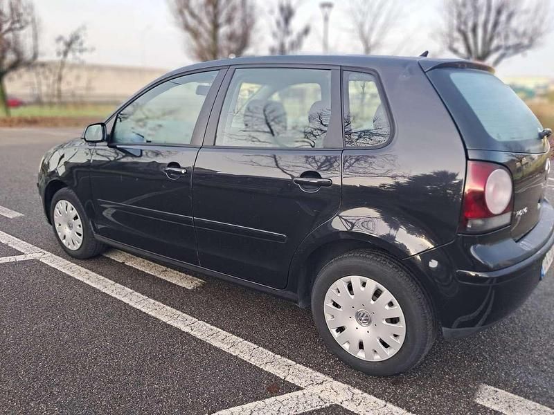 Usata VW Polo Trendline 64 CV (47 kW) 2006 Nero Berlina