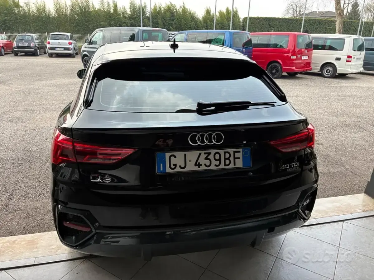 Usata Audi Q3 Comfort 190 CV (139 kW) 2020 Nero SUV