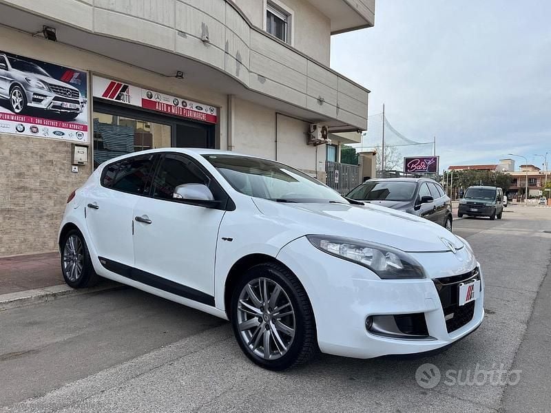 Usata Renault Mégane GT Line GT-Line 110 CV (80 kW) 2011 Bianco Berlina
